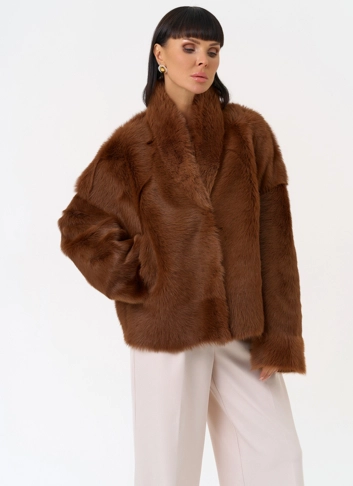 Яркая натуральная дубленка