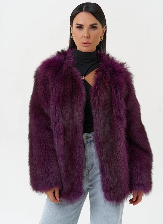 Женская куртка из меха канадского енота фото