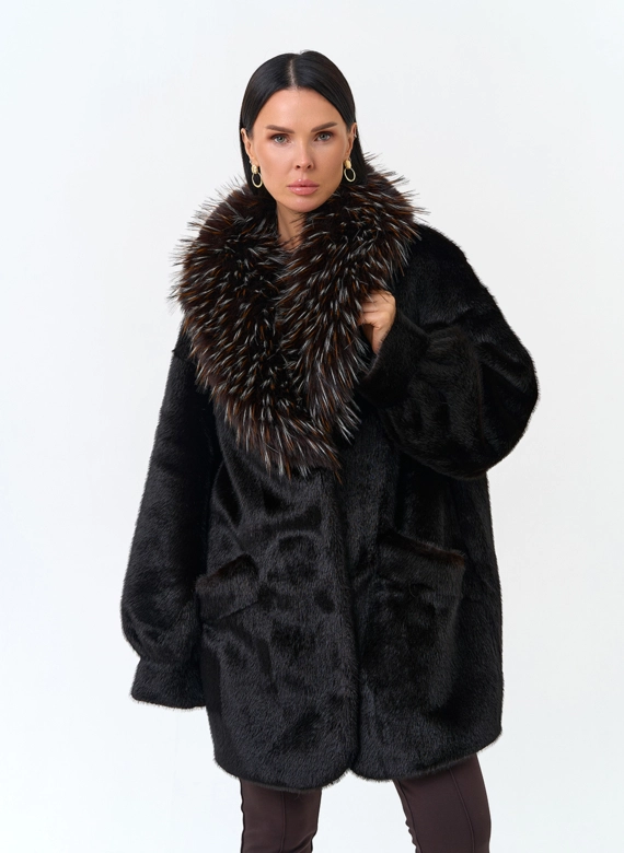 Женская шуба из эко меха фото