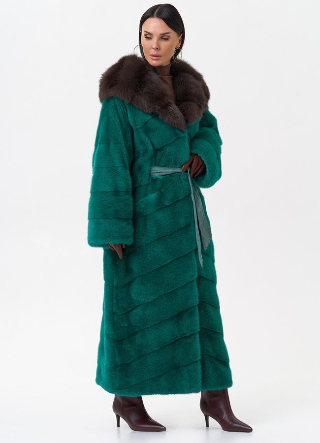 Норковая шуба с капюшоном из меха куницы модель № 29253 универмаг малина