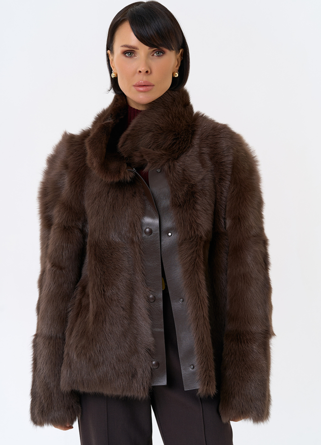 Женская короткая дубленка с воротником стойкой модель № 31928 универмаг малина