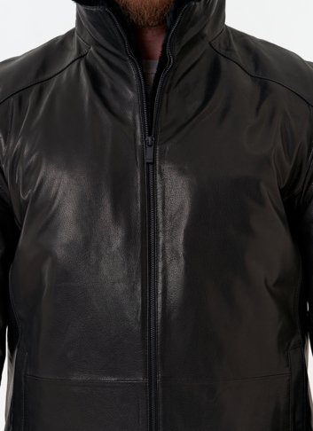 Мужская дубленка черного цвета