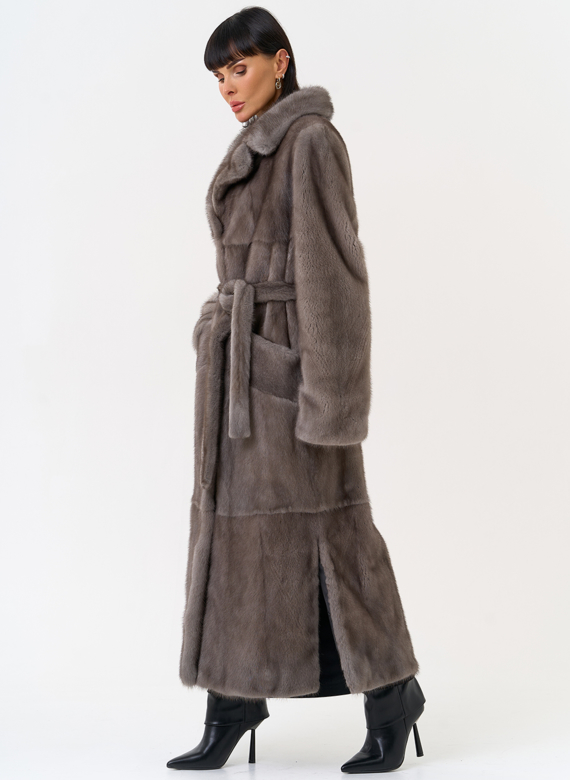 Длинная шуба из меха норки с английским воротником