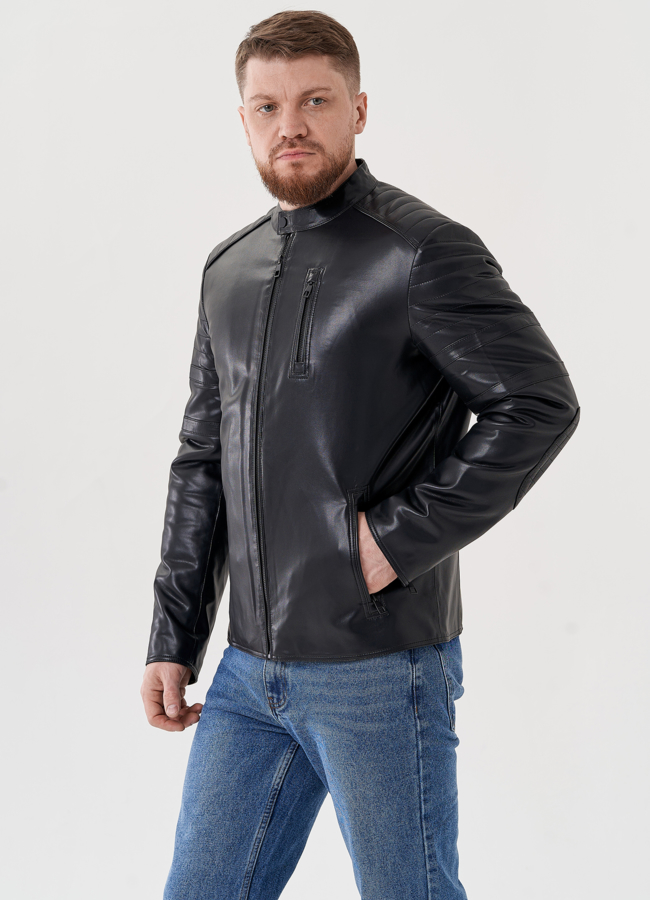 Мужская куртка черного цвета  модель № 24464 в рассрочку